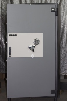 Original Enforcer Extra Wide Home Safe Showroom Model Original Enforcer Extra Wide Home Safe Showroom Model